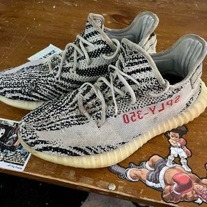 Yeezy 350 zebras